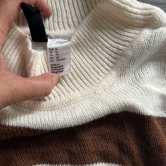 H&M sweater - Picture 3 of 6